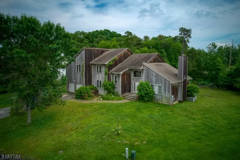 25 Delta Dr, Ocean Twp., NJ 07712