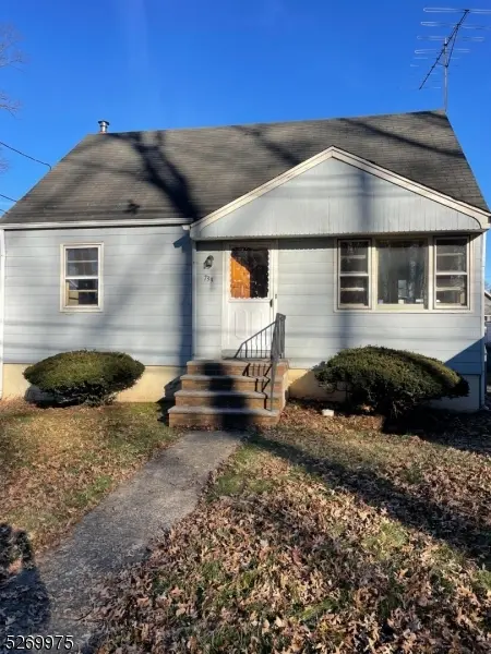 739 Harrison Ave, Roselle Boro, NJ 07203