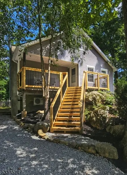 34 Allamuchy Trl, Byram Twp., NJ 07821