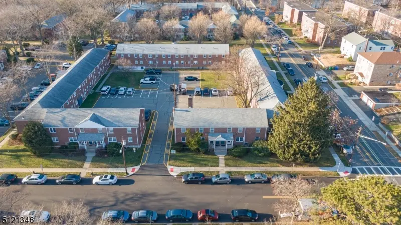 Rutherford Boro, NJ 07070,106 Darwin Ave