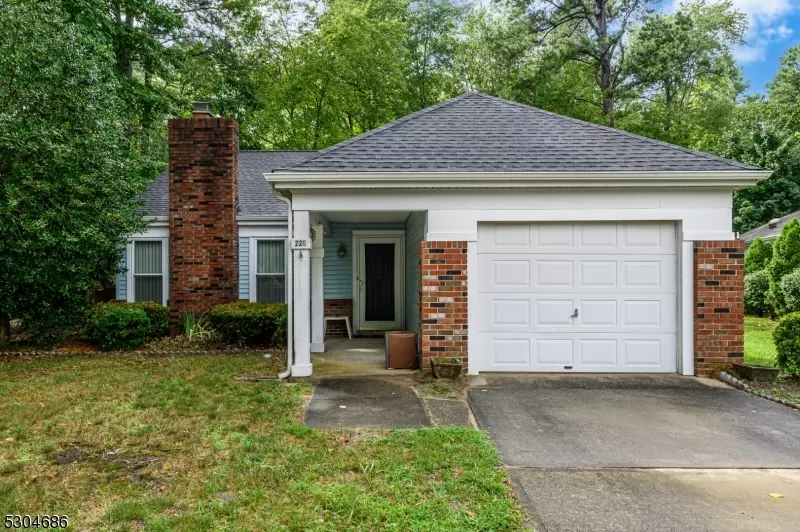 Southampton Twp., NJ 08088,226 N Plymouth Ct