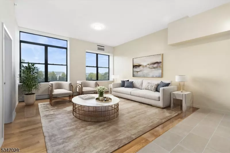 Belleville Twp., NJ 07109,520 Belleville Ave #N315