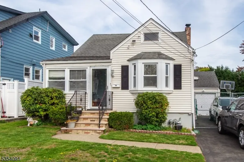 Belleville Twp., NJ 07109,68 Charles St