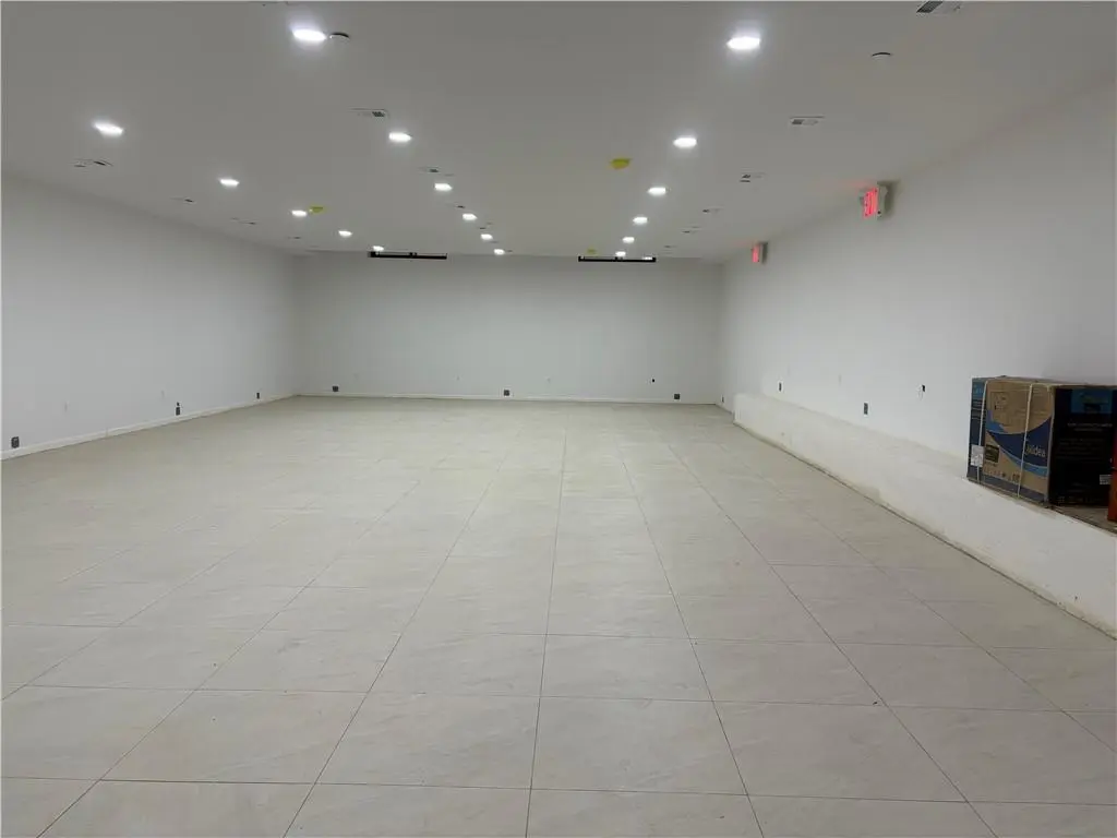 Brooklyn, NY 11209,7910 4th AVE #C1