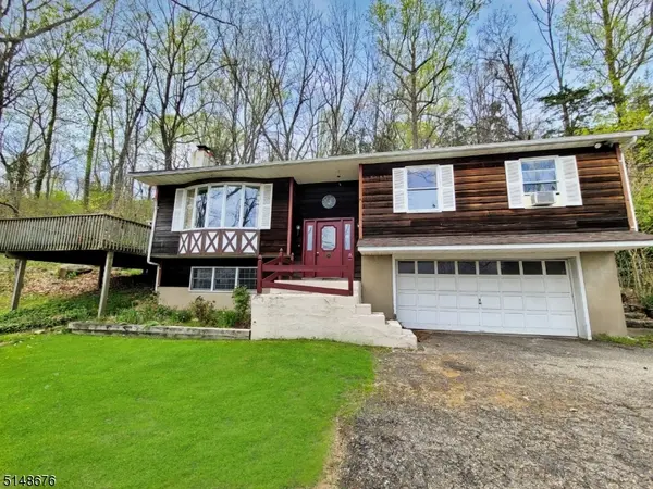 37 Shades Of Death Rd, Liberty Twp., NJ 07838