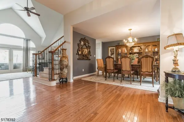 28 Witherwood Dr, Hardyston Twp., NJ 07419