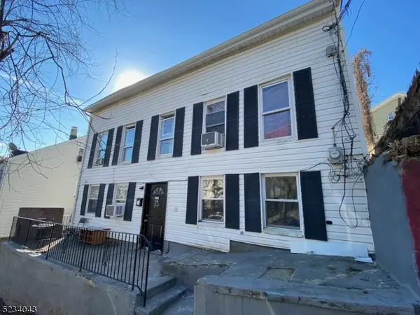 149 Clinton St, Paterson City, NJ 07522