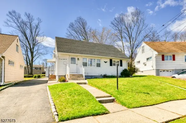 126 Highview Ave, Totowa Boro, NJ 07512