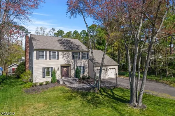 41 Little John Dr, Medford Twp., NJ 08055