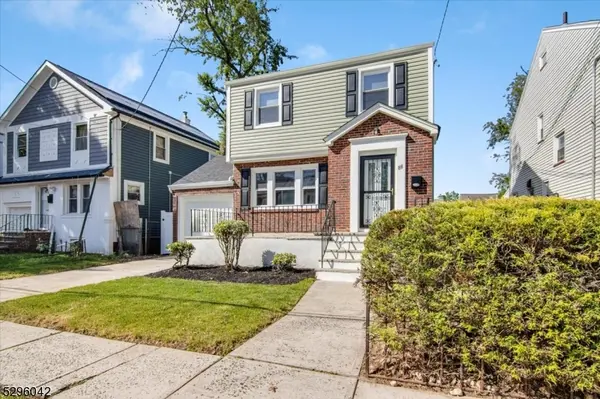 88 Webster St, Irvington Twp., NJ 07111