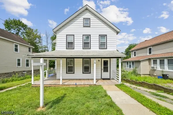 34 Linden Ave, Stanhope Boro, NJ 07874