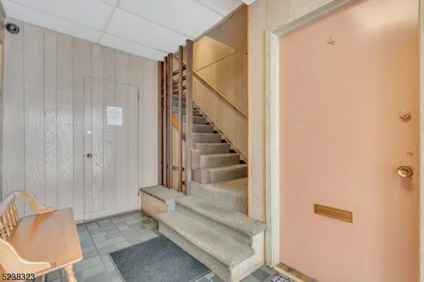 Montclair Twp., NJ 07043,543 Valley Rd Unit 4