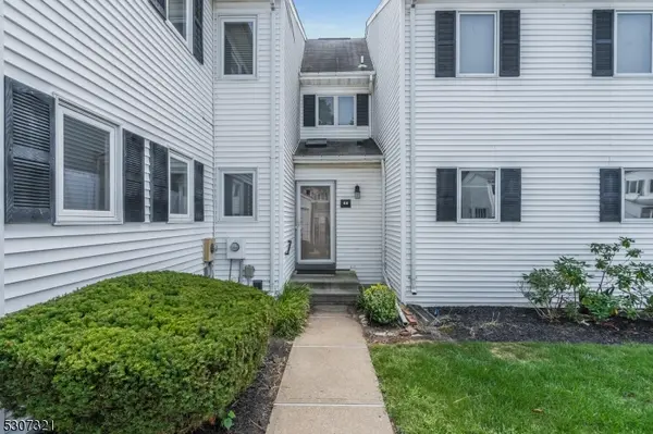 44 Coppermine Vlg, Flemington Boro, NJ 08822