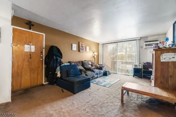 Little Ferry Boro, NJ 07643,468A Liberty St #101