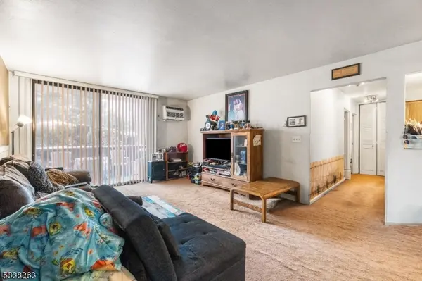 Little Ferry Boro, NJ 07643,468A Liberty St #101