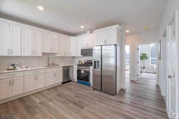 Paterson City, NJ 07011,141 Crooks Ave #501