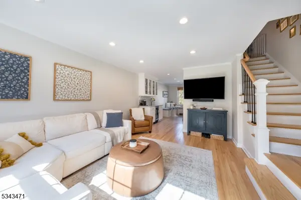 417 Morris Ave #7, Summit City, NJ 07901