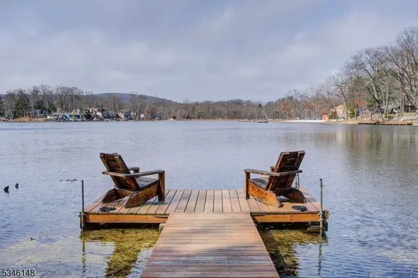 125 Wildwood Rd, Jefferson Twp., NJ 07438