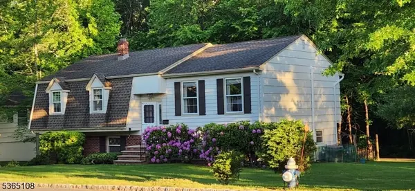 138 Garfield St, Berkeley Heights Twp., NJ 07922