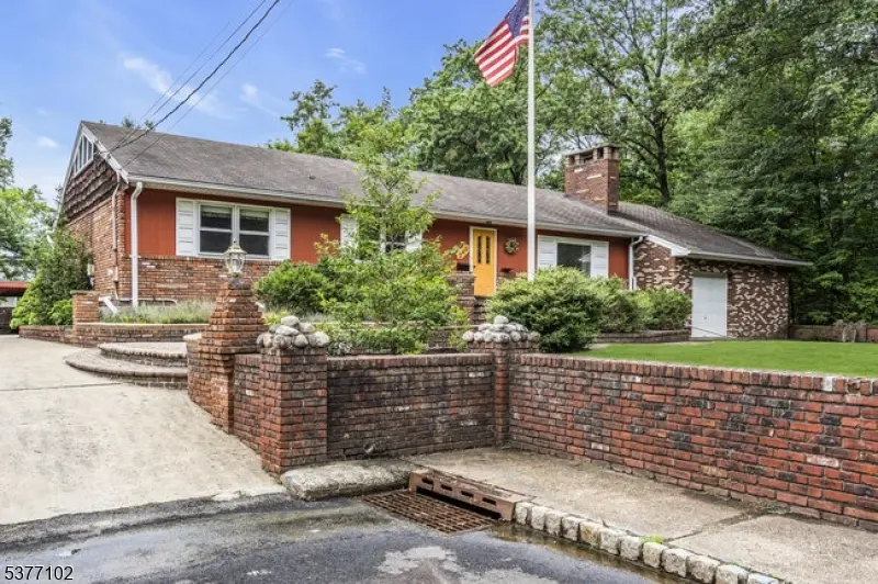 240 Belmont Ave, North Plainfield Boro, NJ 07060