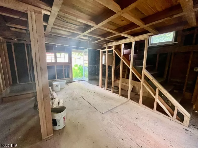 101 Dreahook Rd, Readington Twp., NJ 08833