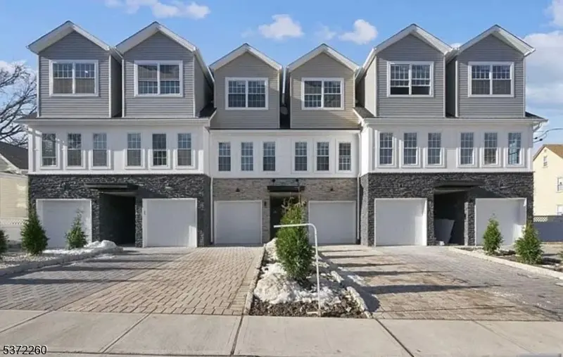 93 Prospect St #6, Garfield City, NJ 07026