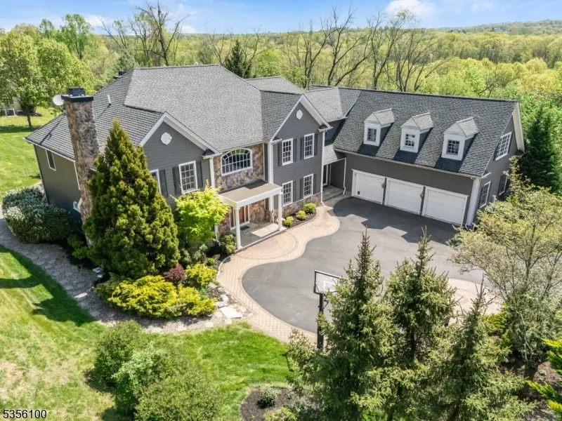 5 Kincaid Ln, Chatham Twp., NJ 07928