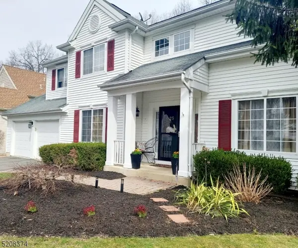 25 Winding Brook Lane, Jefferson Twp., NJ 07438