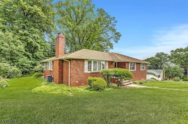 42 Cecilia Dr, Wayne Twp., NJ 07470