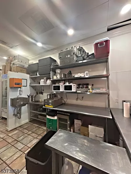 Ridgewood Village, NJ 07450,35 Godwin Ave