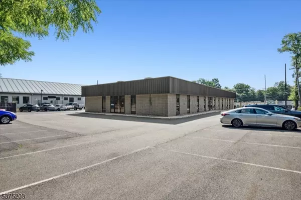 Green Brook Twp., NJ 08812,314-316 Route 22 West