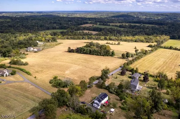 West Amwell Twp., NJ 08530,14 Hunter Rd