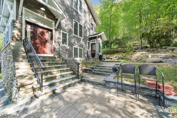 Denville Twp., NJ 07834,48 Old Boonton Rd