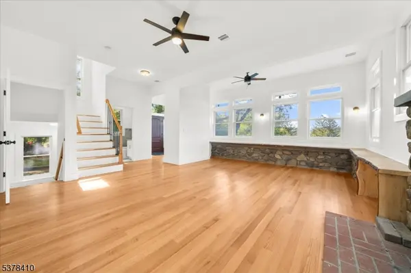 Denville Twp., NJ 07834,48 Old Boonton Rd