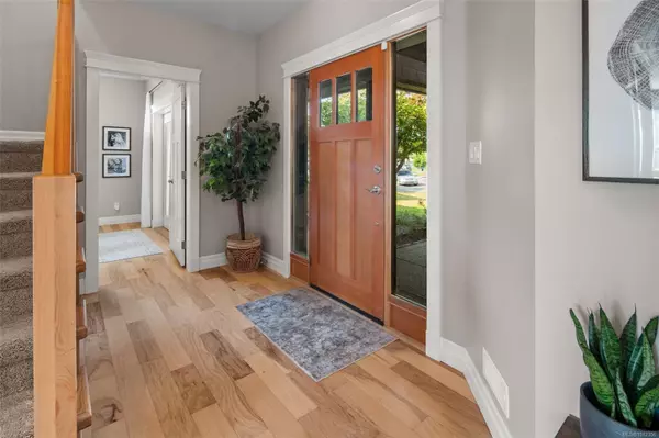 Langford, BC V9B 0R1,770 Egret Close