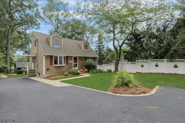 Wyckoff Twp., NJ 07481,488 Baxter Ave