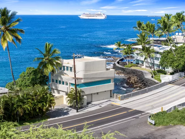 Kailua-kona, HI 96740,75-5976 ALII DR