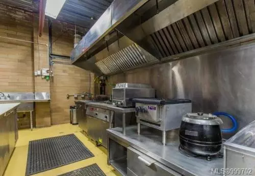 Nanaimo, BC V9R 4S8,46 Nicol St