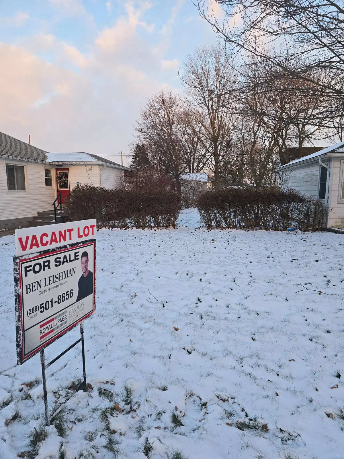 Port Colborne, ON L3K 5G3,126 Oakwood ST