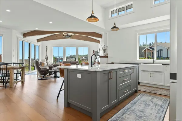 Campbell River, BC V9H 0E8,3594 Sage Pl