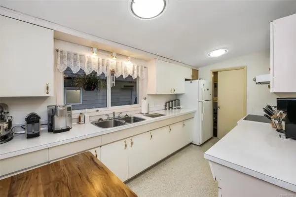 Metchosin, BC V9C 3X5,1113 Neild Rd