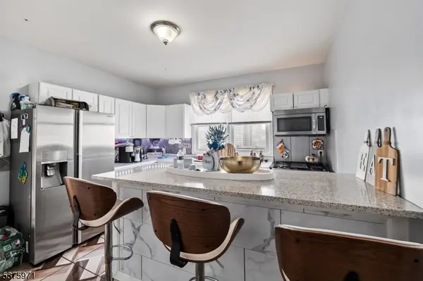 Paterson City, NJ 07522,274 W Broadway