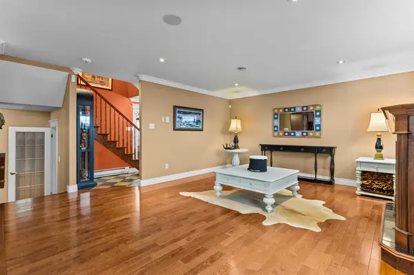 Paradise, NL A1L 3W4,112 Canterbury Drive