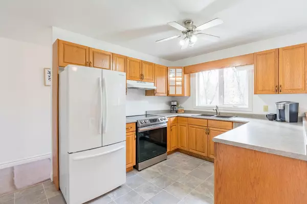 Ramara, ON L0K 1B0,3576 Peter ST