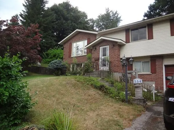 Cambridge, ON N3H 1J3,554 Fountain ST S