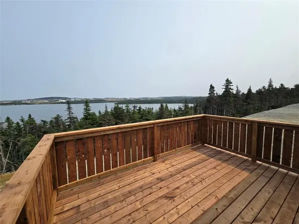 Paradise, NL A1L 4B7,63 Trenton Drive