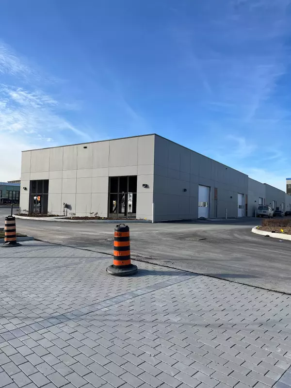 Markham, ON L6C 0Z8,195 Cachet Woods CT #Units 1 to 6