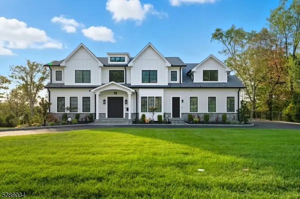 19 Hearthstone Terrace, Livingston Twp., NJ 07039