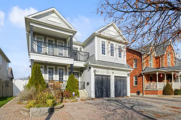 94 Carnwith DR E, Whitby, ON L1M 2K8