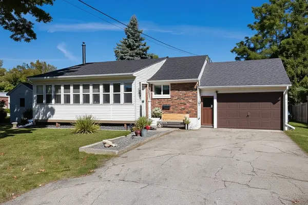 Owen Sound, ON N4K 3T3,836 11TH ST W
